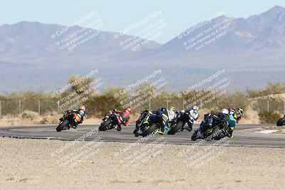 media/Dec-06-2025-CVMA (Sat) [[4a896cc04c]]/Race 4-Formula Middleweight/